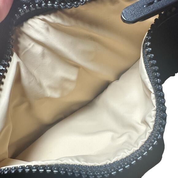 Caraa Small Sherpa black vegan leather, nylon, bum bag waist bag unique - Picture 7 of 8